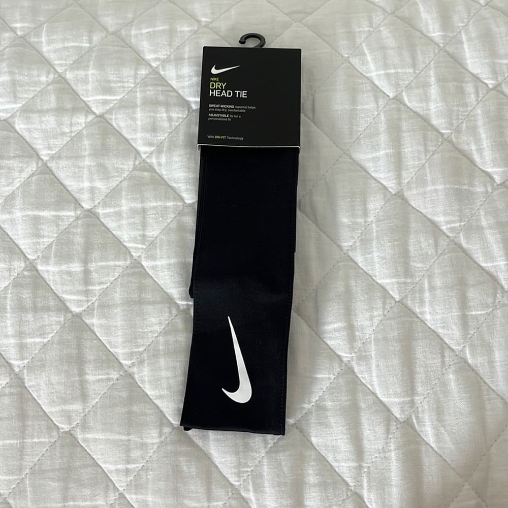 NWT Nike Dry Head Tie!